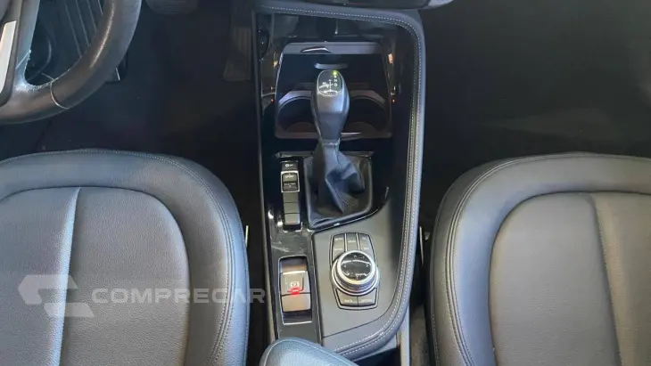 BMW X1 2.0 16V TURBO SDRIVE20I 4P