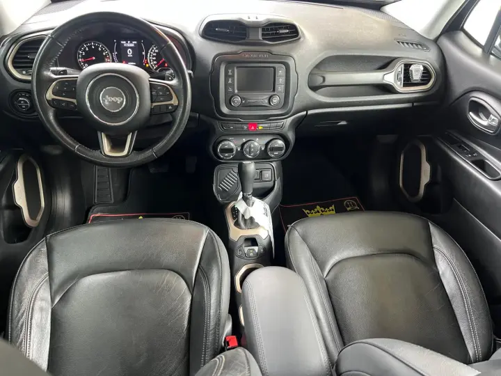 Renegade 1.8 16V 4P FLEX LONGITUDE AUTOMÁTICO