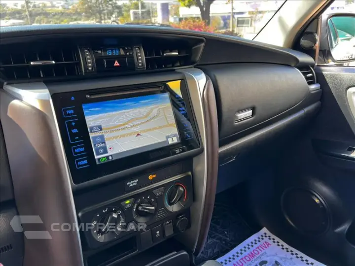 HILUX SW4 2.7 SR 4X2 16V