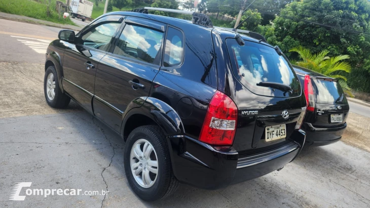 TUCSON 2.0 GL 2WD 16V