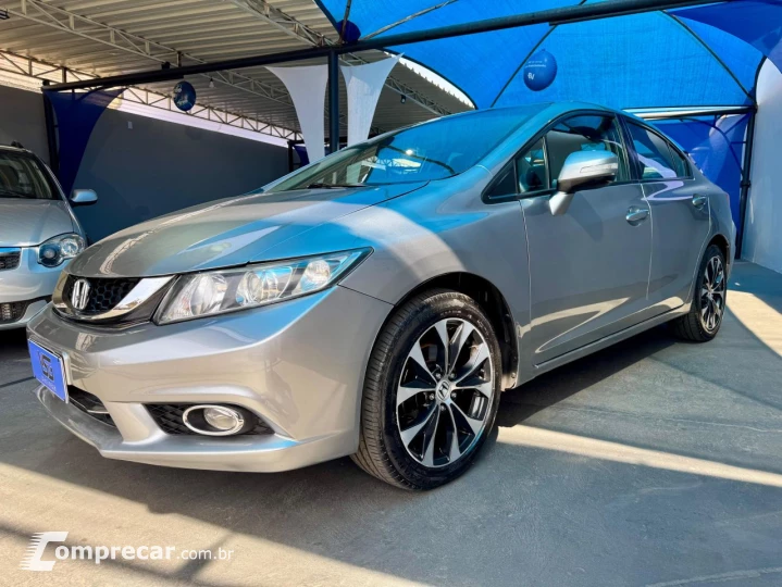 Civic 2.0 16V 4P LXR
