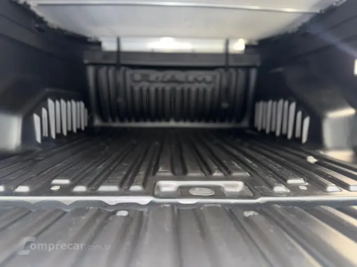 RAMPAGE 2.0 Turbo Laramie 4X4