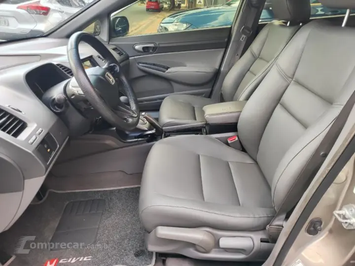 Civic Sedan LXS 1.8/1.8 Flex 16V Aut. 4p