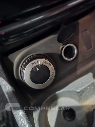 DUSTER Dynamique 4x4 2.0 Hi-Flex 16V Mec