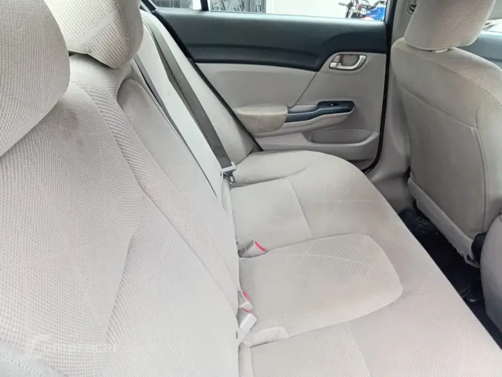 Civic LXS automático