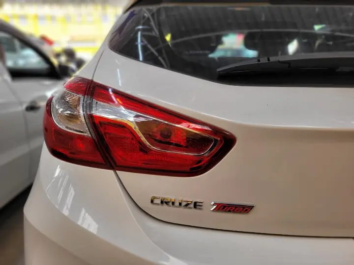 CRUZE Sport LT 1.4 16V TB Flex 5p Aut.