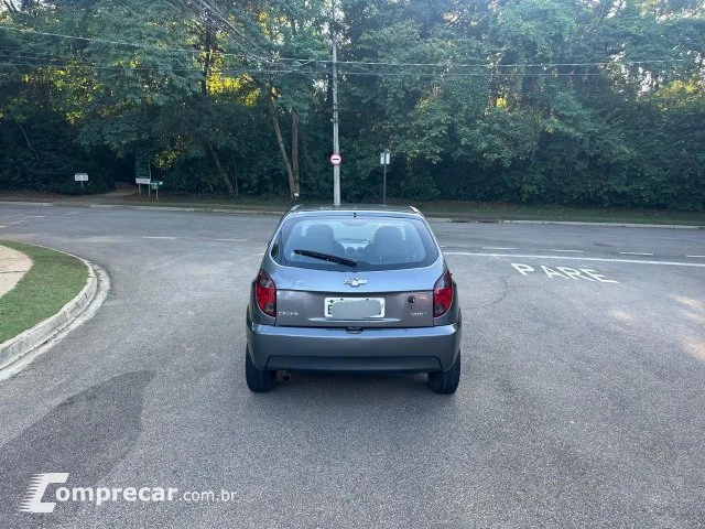 CELTA - 1.0 MPFI LT 8V 4P MANUAL