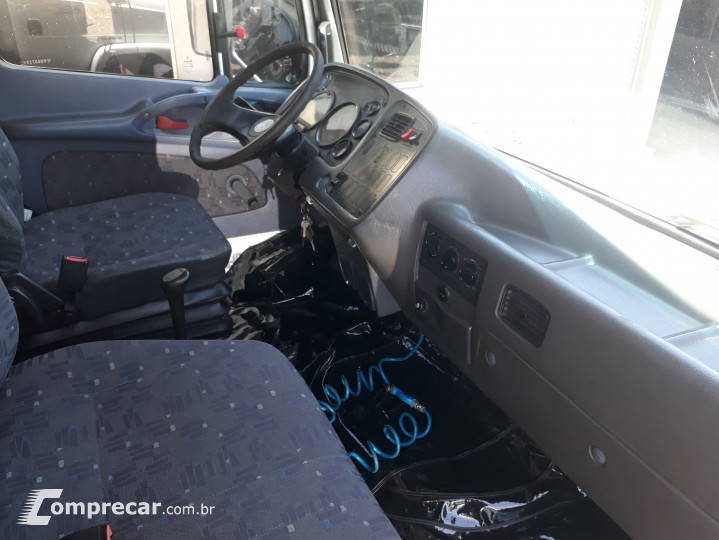 Mercedes Benz 1318 L