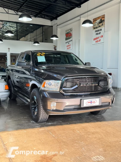CLASSIC LARAMIE 5.7 CD V8 4X4 Aut.