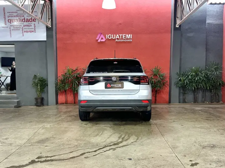 T-CROSS 1.0 200 TSI TOTAL FLEX AUTOMÁTICO