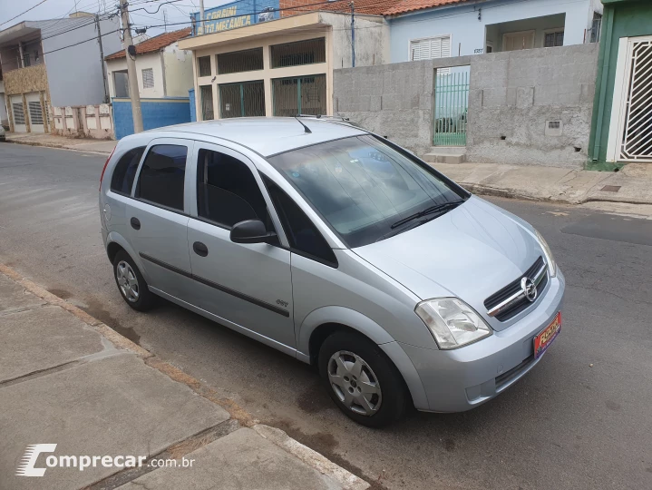 MERIVA 1.8 MPFI JOY 8V