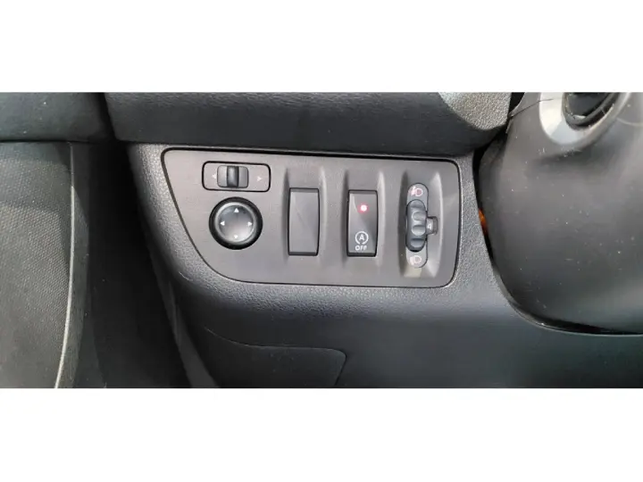 KWID 1.0 12V SCE FLEX INTENSE MANUAL