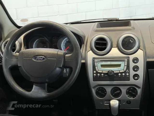 FIESTA HATCH - 1.6 ROCAM HATCH 8V 4P MANUAL