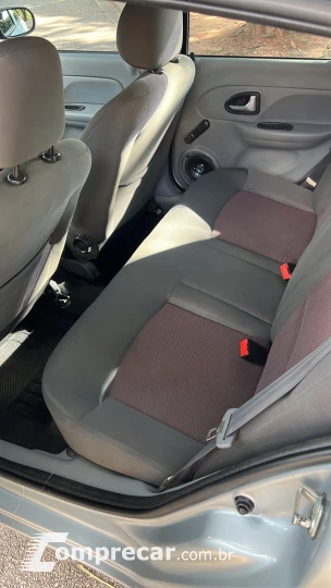CLIO 1.6 AIR 16V