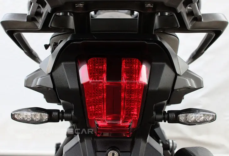 TRIUMPH TIGER 1200 DESERT EDITION