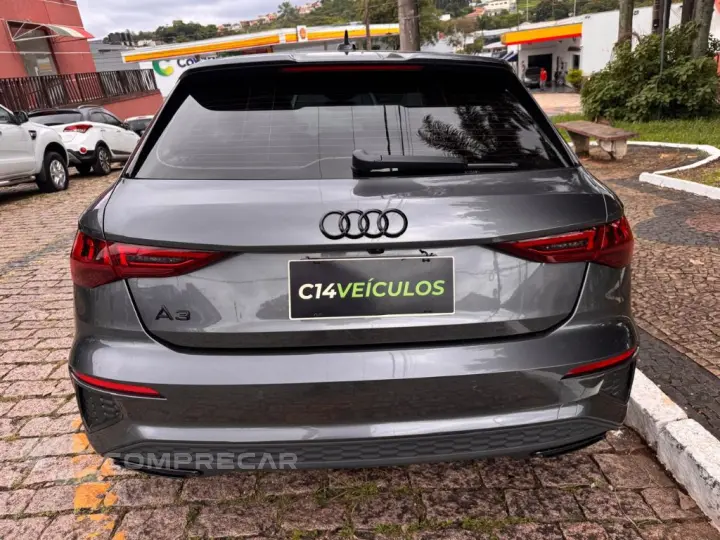 A3 Sportb. Perf. Black 2.0 S-tron.(Híb.)