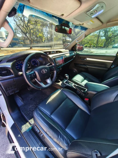Hilux Caminhonete 2.8 16V SRX 4X4 DIESEL CABINE DUPLA AUTOMÁ
