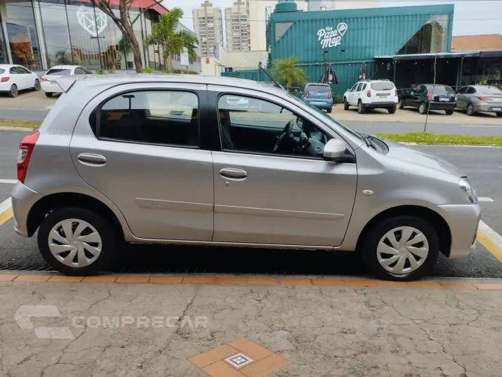 Etios Hatch 1.5 16V 4P FLEX READY AUTOMÁTICO
