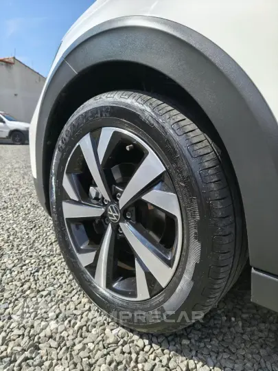 Nivus 1.0 4P FLEX 200 TSI HIGHLINE TURBO AUTOMÁTICO