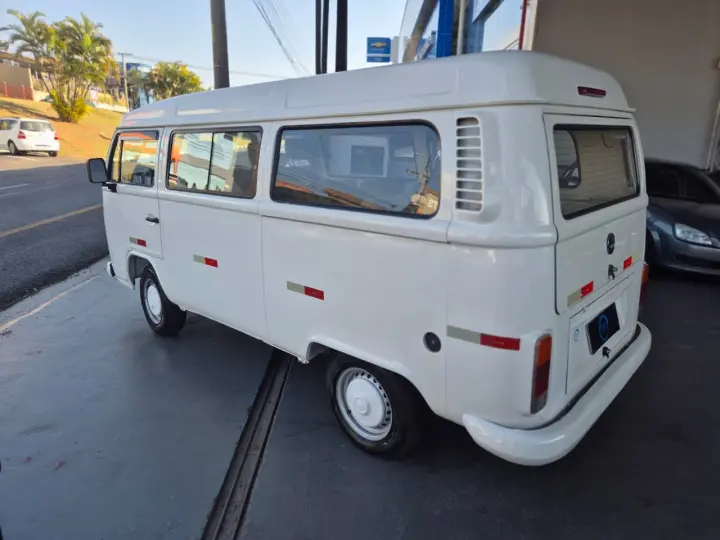Kombi Lotação 1.4 Mi Total Flex 8V