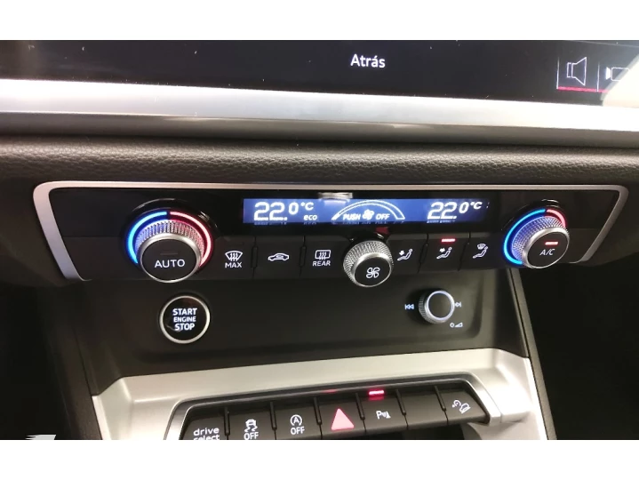 Q3 2.0 40 TFSI GASOLINA SPORTBACK PERFORMANCE QUATTRO TIPTRO
