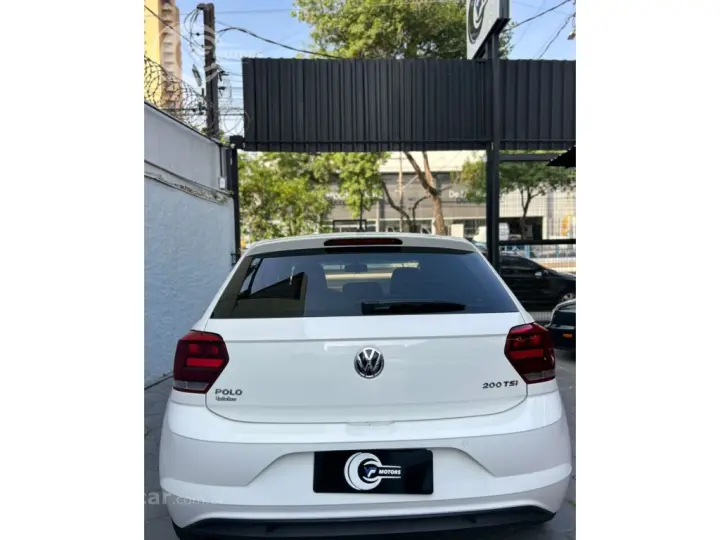 POLO 1.0 200 TSI COMFORTLINE AUTOMÁTICO