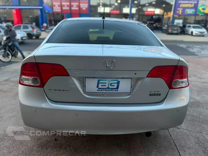 Civic Sed. LXL/LXL SE 1.8 Flex 16V Mec.