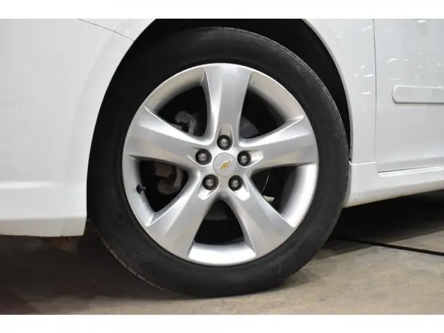 CRUZE HATCH - 1.8 LTZ SPORT6 16V 4P AUTOMÁTICO