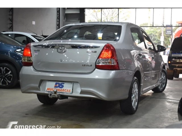 ETIOS SEDAN - 1.5 XLS SEDAN 16V 4P AUTOMÁTICO