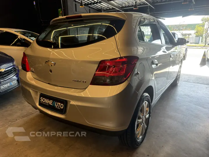 ONIX 1.4 MPFI LTZ  Automático