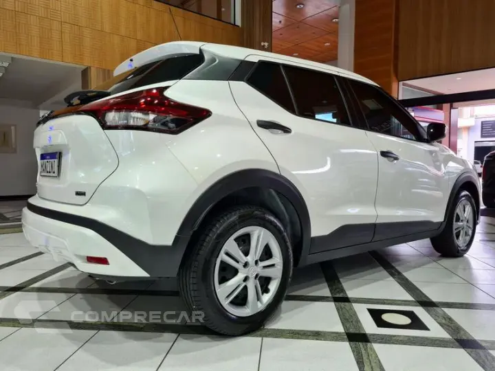 KICKS PLAY SENSE 1.6 16V FLEX AUT.