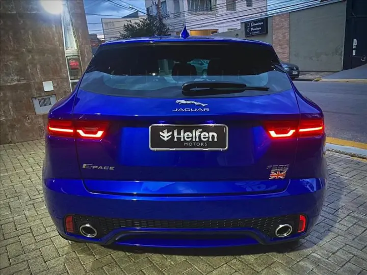 E-PACE 2.0 16V P300 R-dynamic SE AWD