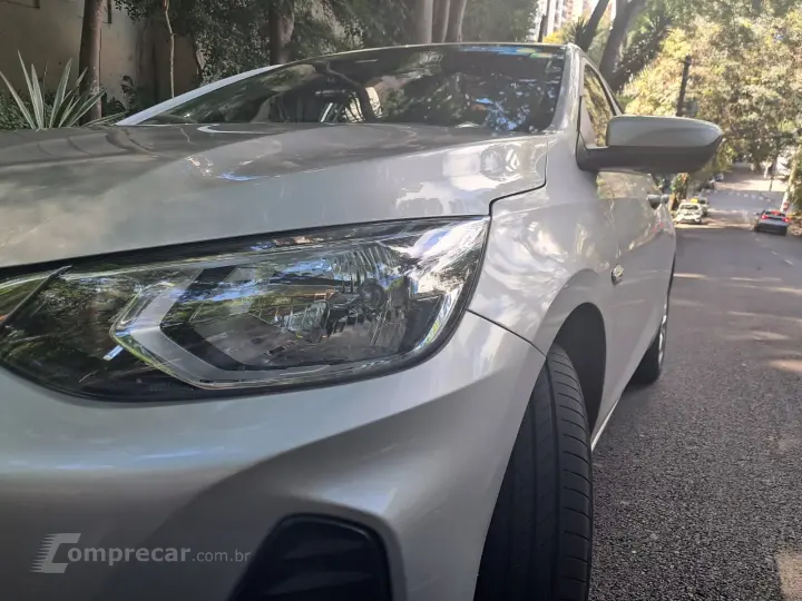 ONIX 1.0 Turbo Plus LT