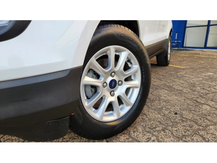 ECOSPORT 1.5 TI-VCT FLEX SE MANUAL