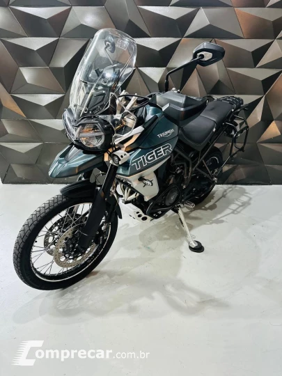 TIGER 800 XCA