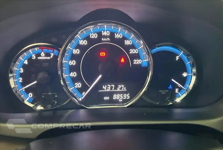 YARIS 1.5 16V Sedan XL