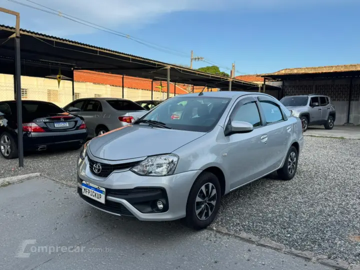ETIOS 1.5 XS Sedan 16V