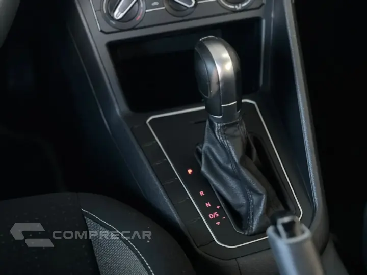 VIRTUS 1.0 200 TSI COMFORTLINE AUTOMÁTICO