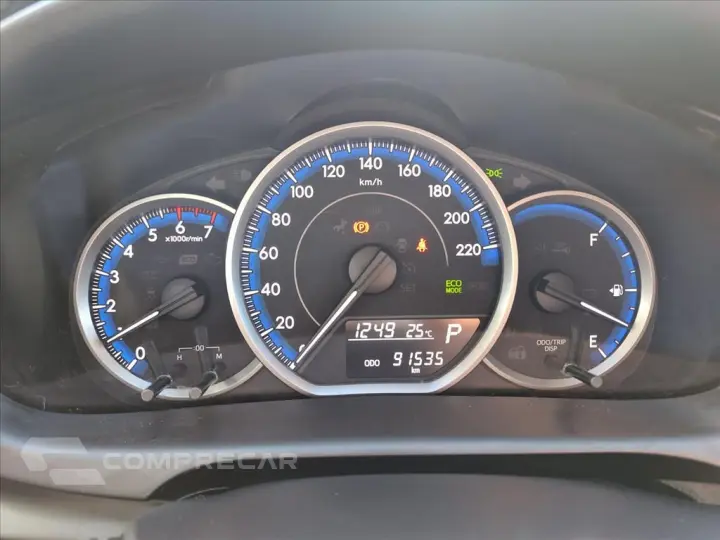 YARIS 1.5 16V FLEX SEDAN XL LIVE MULTIDRIVE