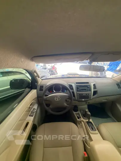 HILUX SW4 3.0 4X4 8V Turbo