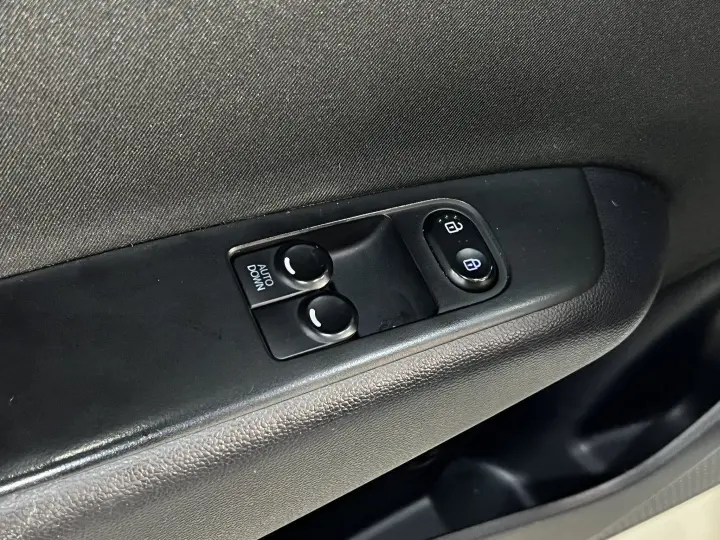 HB20 1.0 UNIQUE 12V FLEX 4P MANUAL