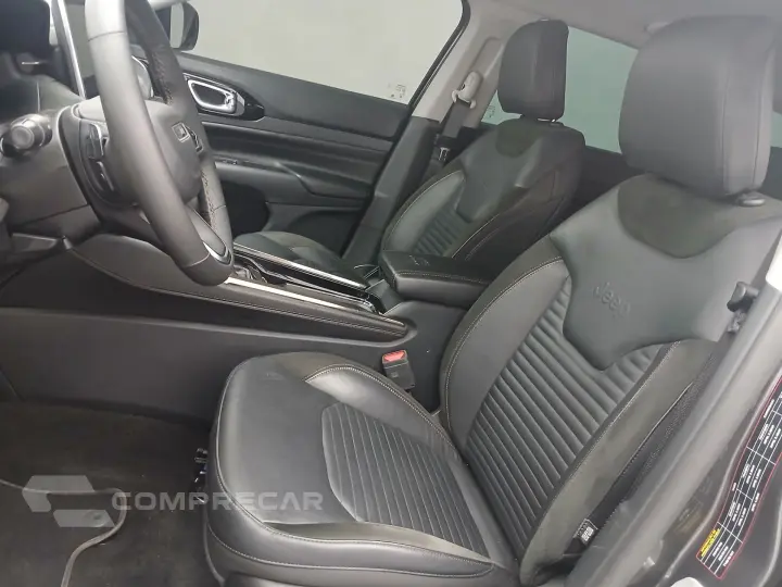 COMMANDER 1.3 T270 TURBO FLEX LIMITED AT6
