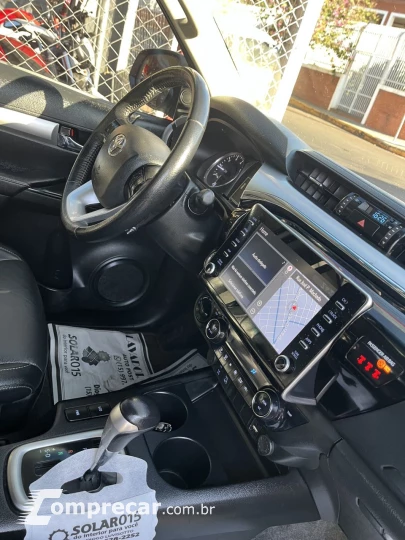 Hilux Caminhonete 2.8 16V SRV 4X4 DIESEL CABINE DUPLA AUTOMÁ