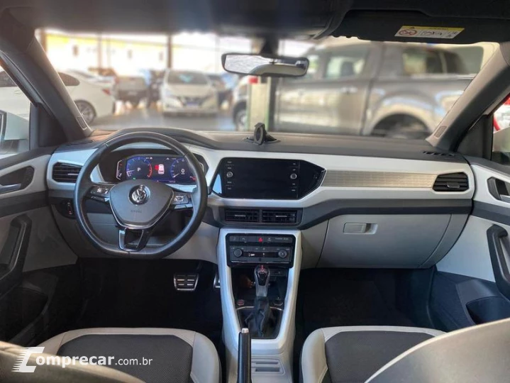 T CROSS HL TSI AE