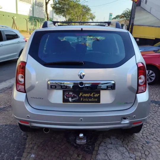 DUSTER TECHROAD 2.0 Hi-Flex 16V Aut.