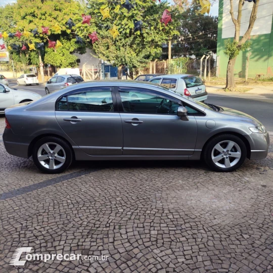Civic Sedan LXS 1.8/1.8 Flex 16V Aut. 4p