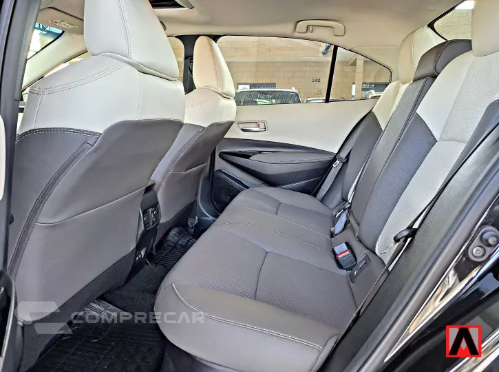 COROLLA 1.8 VVT-I Hybrid Altis Premium