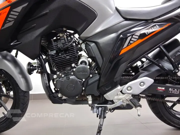 YAMAHA FZ25 FAZER ABS