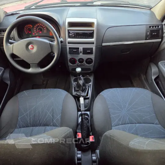 Palio ELX 1.4 Fire/30 Anos F. Flex 8V 4p