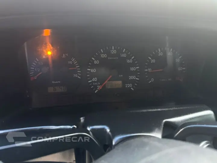 Santana 2.0 Mi 2p e 4p